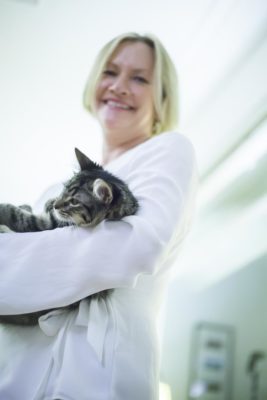 Emotions and Lifestyle of dedicated pet owners WHEN THE GOING GETS TOUGH 2 When the going gets tough: Surveys of dedicated pet owners on emotions and lifestyles with their pets
