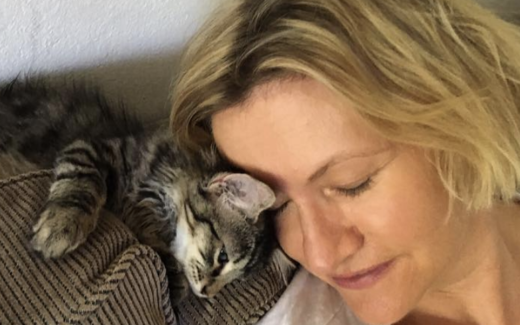 Australian Cat Lovers - We really do Love Our Cats - Here's How we know 1 Australian cat lovers: Animal behaviourist Dr Jo Righetti plus cat